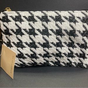 Clutch/Wristlet/Makeup Bag